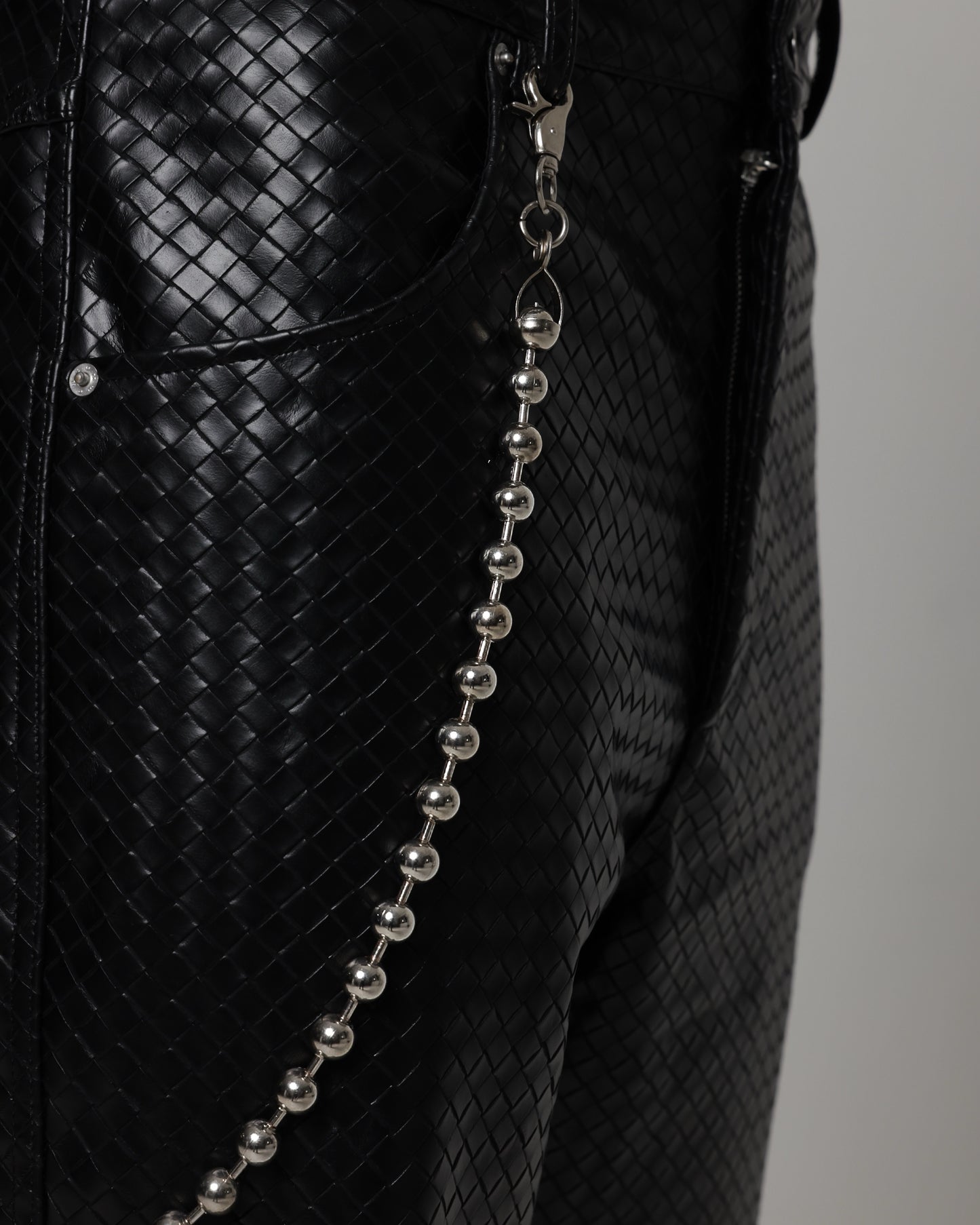 Metallic Pearl Wallet Chain