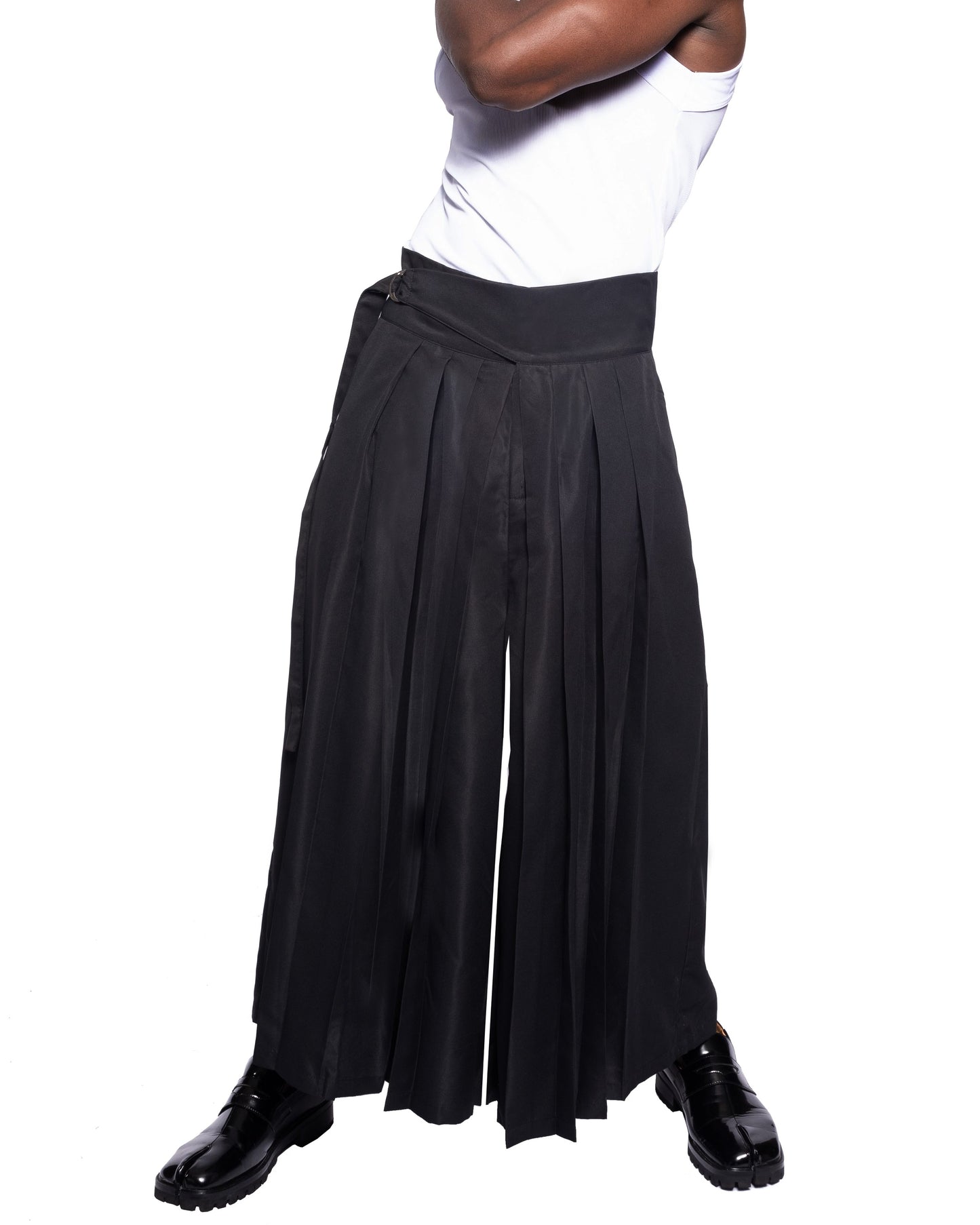 Perfect Pleated Crop Pant